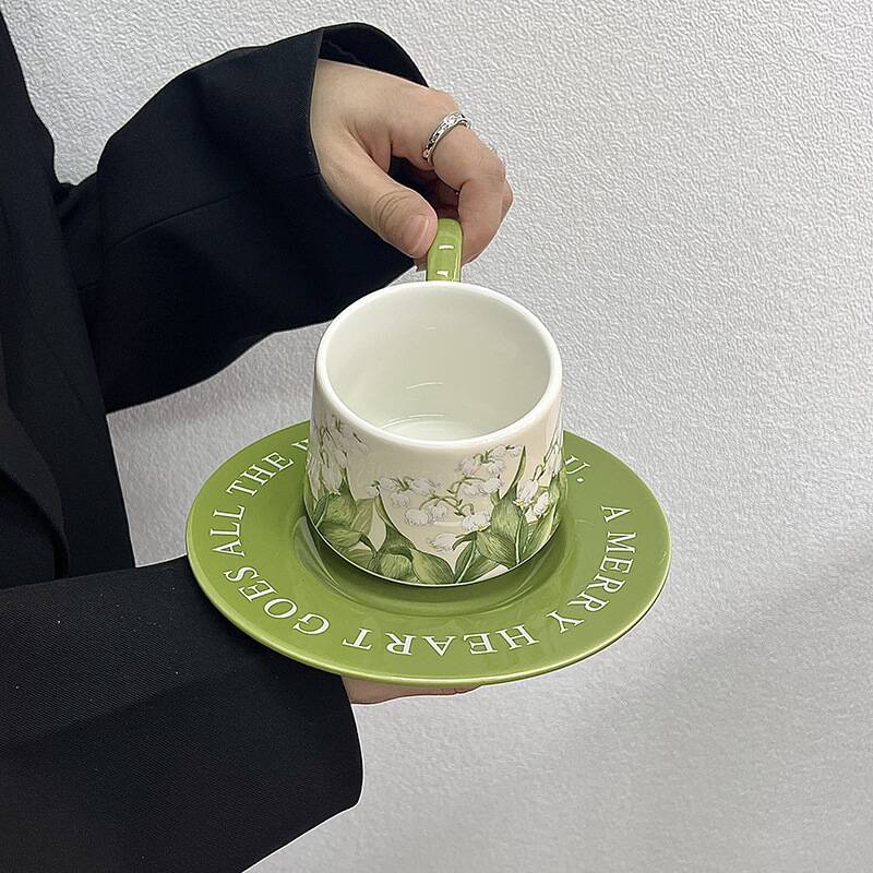 Valley Tea And Coffee - Ensemble tasse et assiette en céramique
